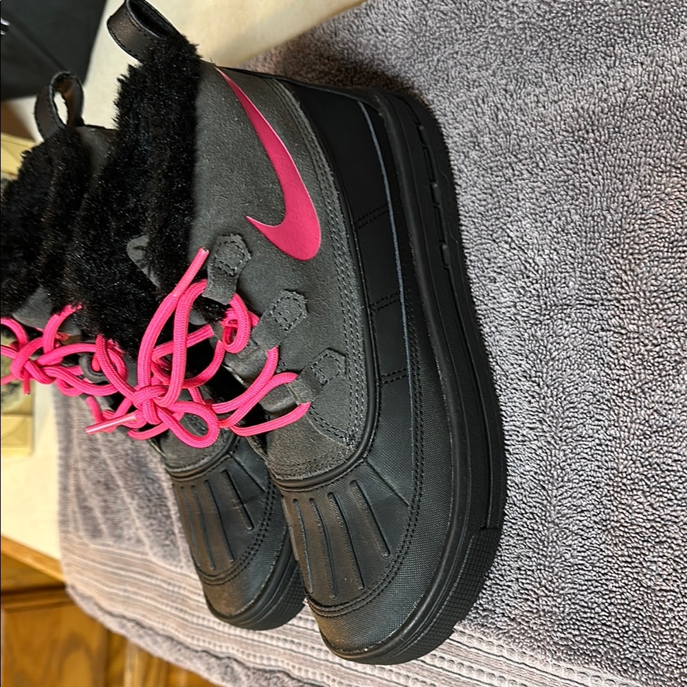 Nike Black and Gray Boots with Pink Accents